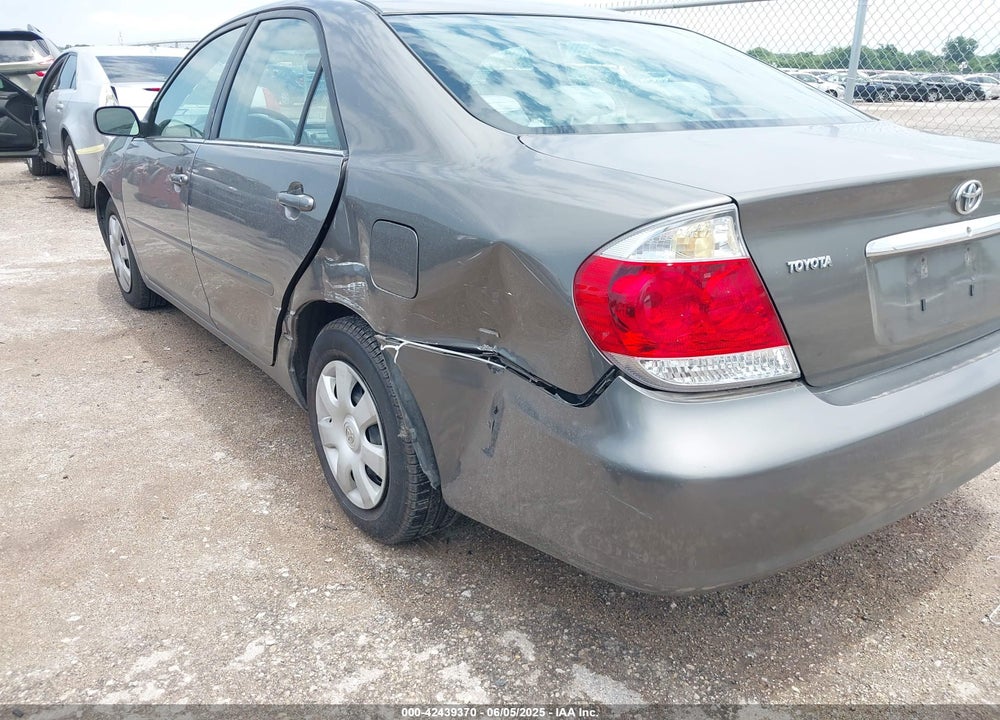2005 TOYOTA CAMRY STD/ VIN: 4T1BE32K75U572866