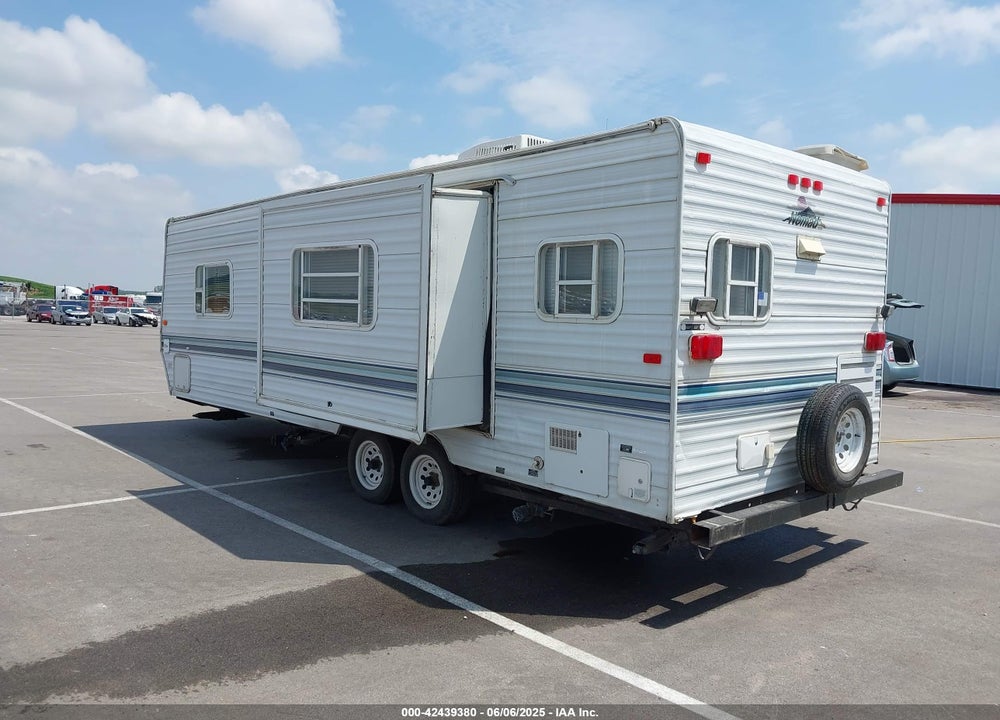 2000 SKYLINE NOMAD VIN: 1SN200M23YF001343