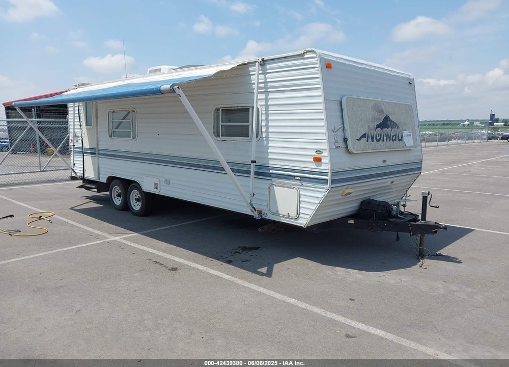 2000 SKYLINE NOMAD VIN: 1SN200M23YF001343