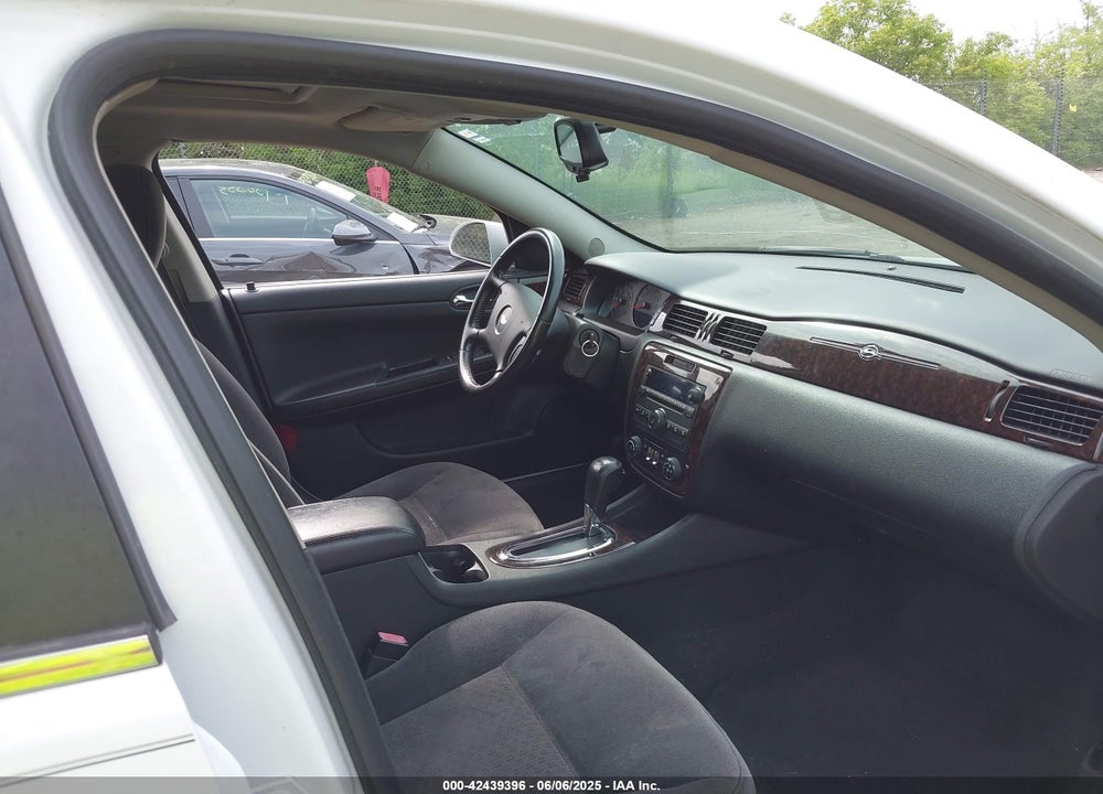 2013 CHEVROLET IMPALA LT VIN: 2G1WG5E38D1235092