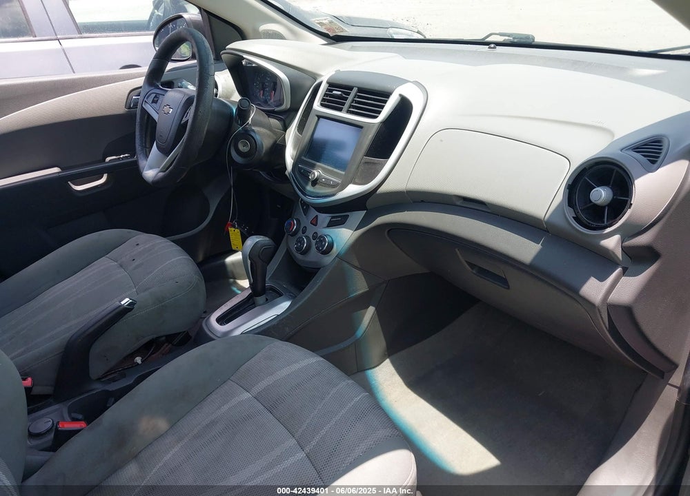 2017 CHEVROLET SONIC VIN: 1G1JD5SHXH4131720