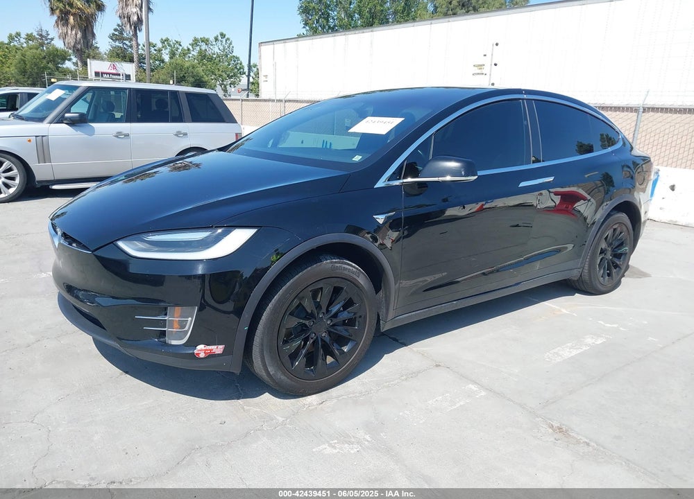 2017 TESLA MODEL X VIN: 5YJXCBE23HF027198
