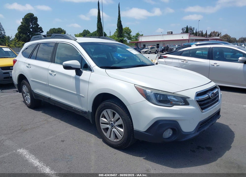 2018 SUBARU OUTBACK 2.5I PREMIUM VIN: 4S4BSAFC6J3317870