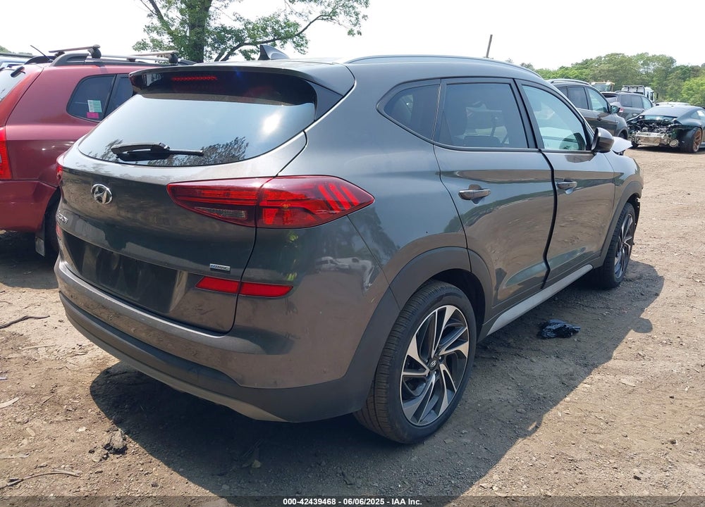 2020 HYUNDAI TUCSON VIN: KM8J3CAL3LU275649
