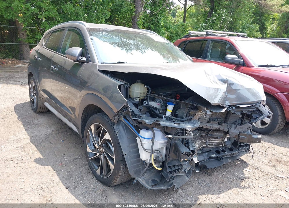 2020 HYUNDAI TUCSON VIN: KM8J3CAL3LU275649