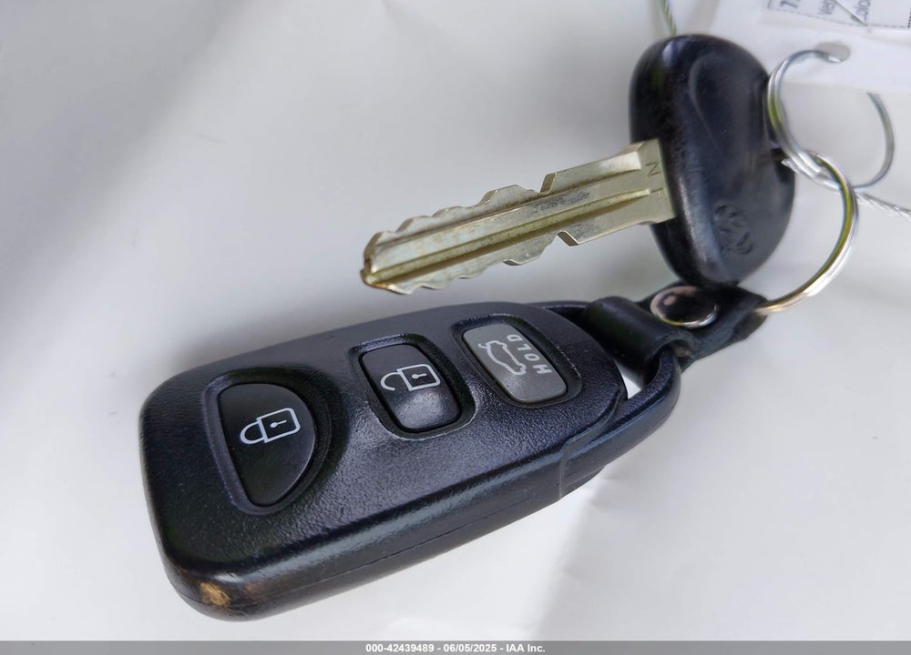 2009 HYUNDAI SONATA VIN: 5NPET46CX9H544883