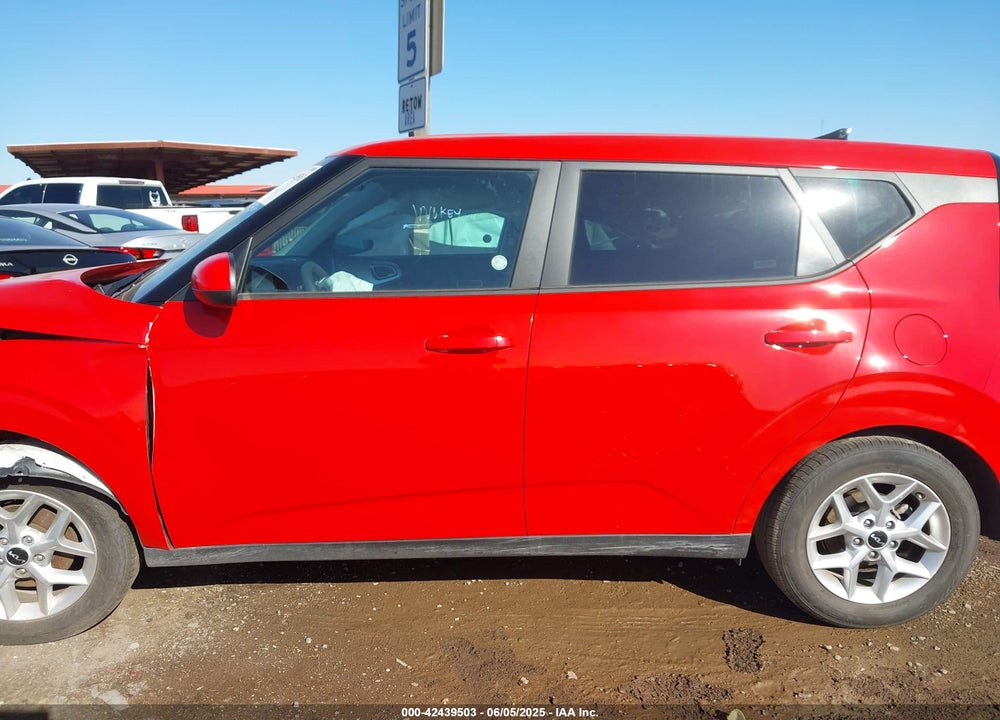 2024 KIA SOUL VIN: KNDJ23AU8R7238779
