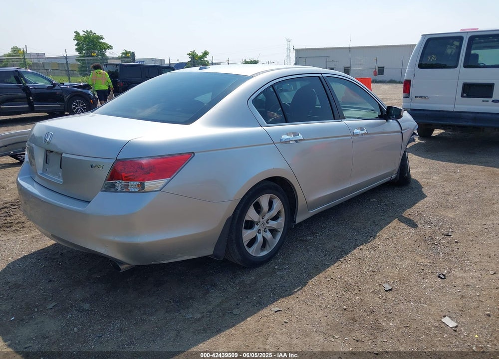 2010 HONDA ACCORD VIN: 1HGCP3F80AA019281