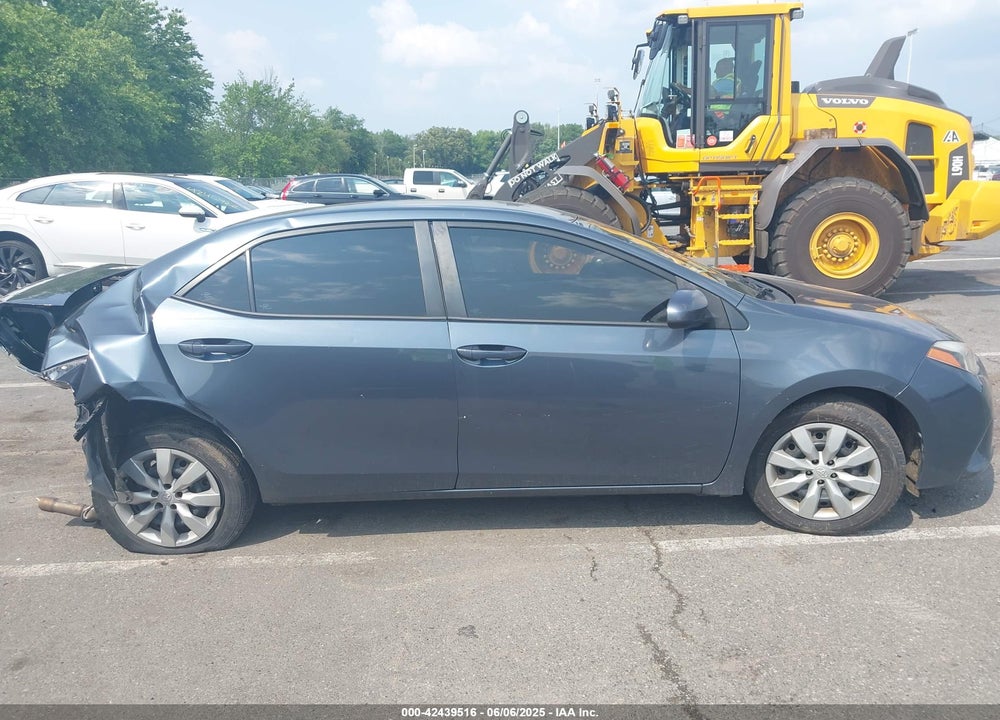 2015 TOYOTA COROLLA VIN: 2T1BURHE3FC448104