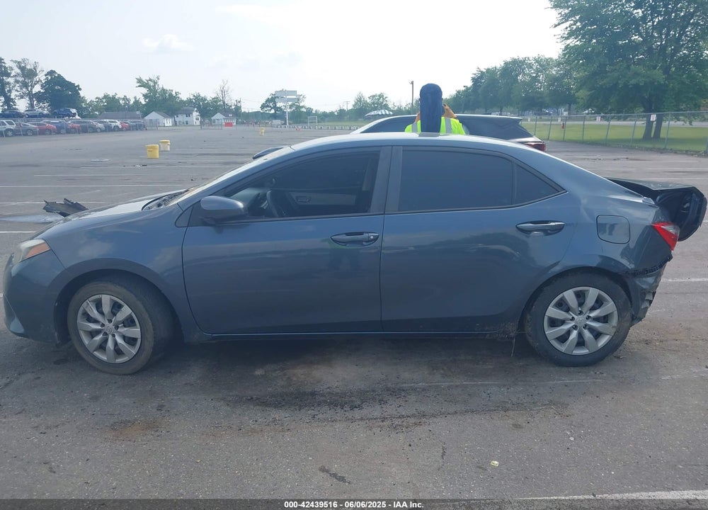 2015 TOYOTA COROLLA VIN: 2T1BURHE3FC448104