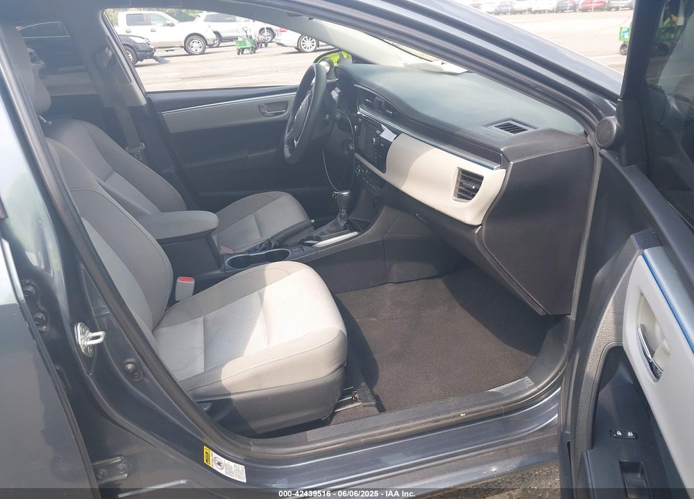 2015 TOYOTA COROLLA VIN: 2T1BURHE3FC448104