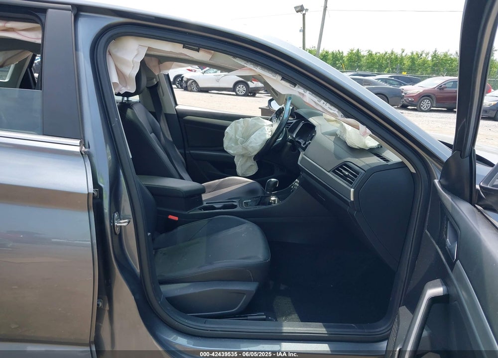 2019 VOLKSWAGEN JETTA VIN: 3VWC57BU8KM232141
