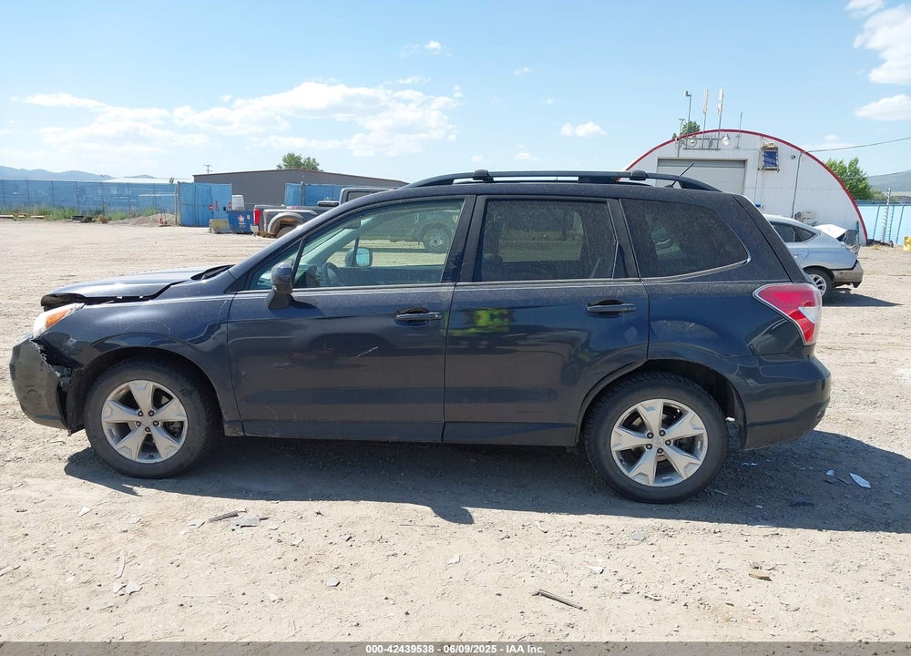 2014 SUBARU FORESTER VIN: JF2SJAECXEH559239