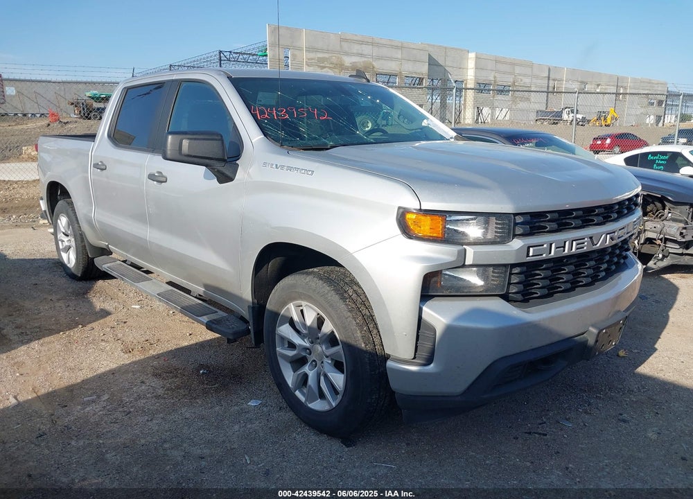 2020 CHEVROLET SILVERADO 1500 2WD SHORT BED CUSTOM VIN: 3GCPWBEH1LG108831