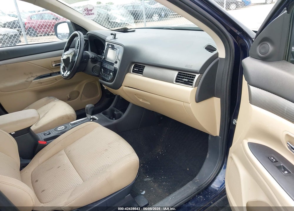 2016 MITSUBISHI OUTLANDER VIN: JA4AZ3A35GZ013167