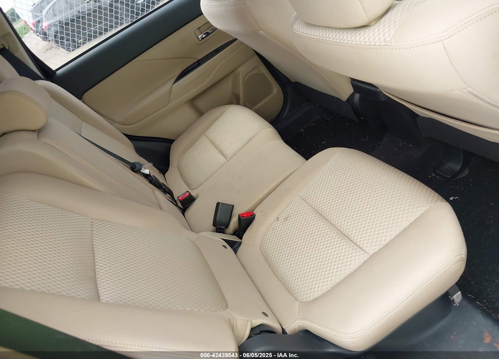2016 MITSUBISHI OUTLANDER VIN: JA4AZ3A35GZ013167