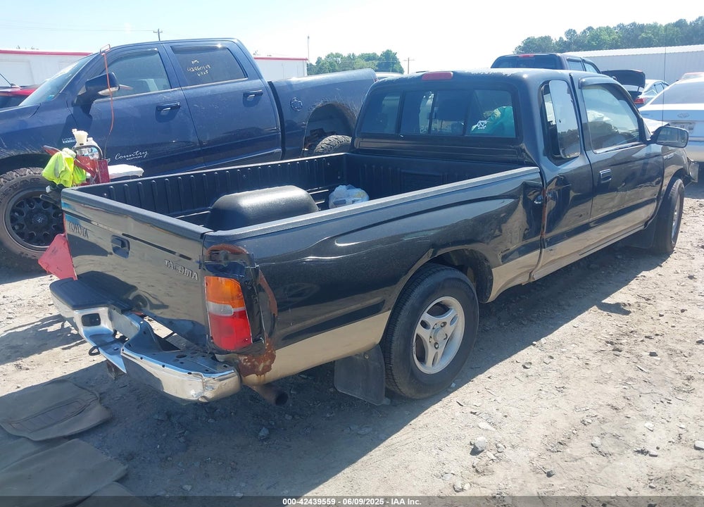 1999 TOYOTA TACOMA VIN: 4TAVL52N6XZ400925