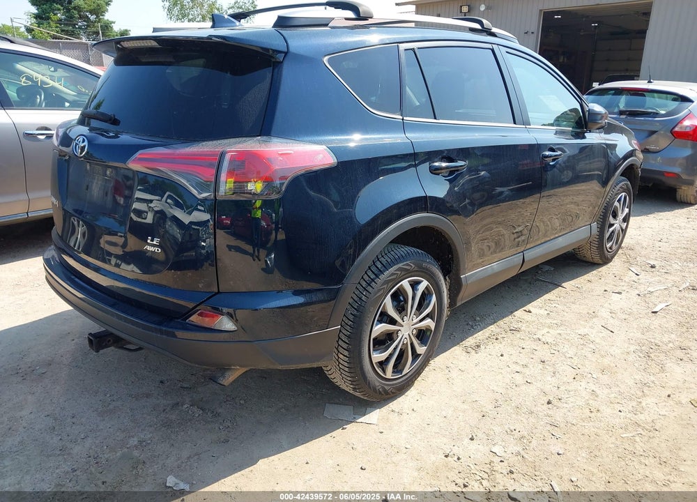 2018 TOYOTA RAV4 LE VIN: 2T3BFREV0JW726664