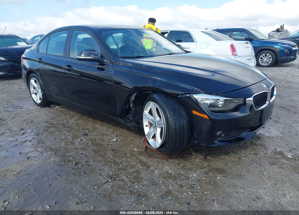 2013 BMW 320I XDRIVE VIN: WBA3C3C52DF979114