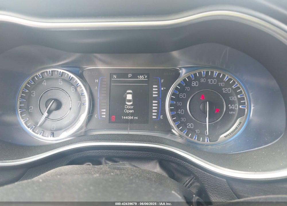 2016 CHRYSLER 200 VIN: 1C3CCCAB6GN128072