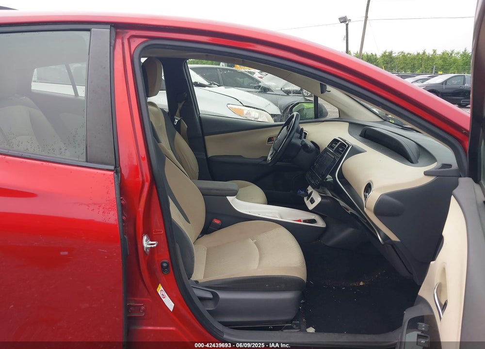2016 TOYOTA PRIUS THREE VIN: JTDKARFU6G3521270