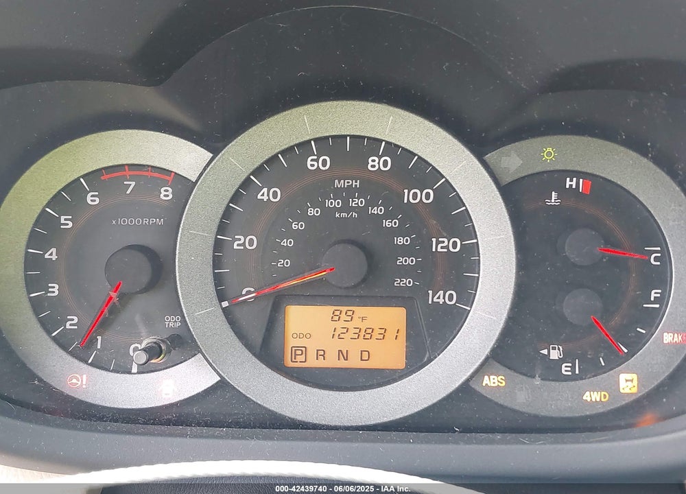 2010 TOYOTA RAV4 VIN: JTMJF4DV5A5030261
