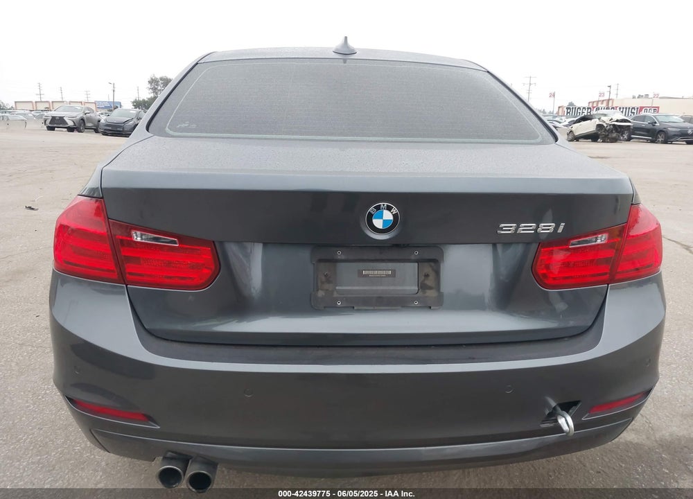 2015 BMW 3 SERIES VIN: WBA3C1C5XFK123459
