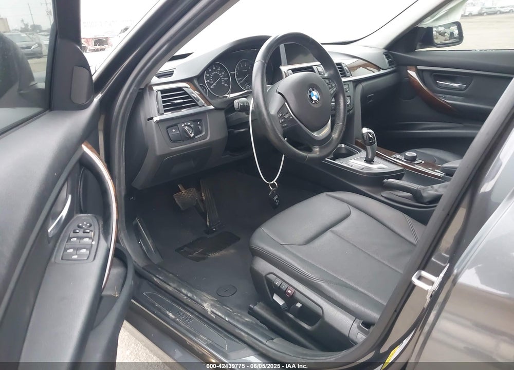 2015 BMW 3 SERIES VIN: WBA3C1C5XFK123459