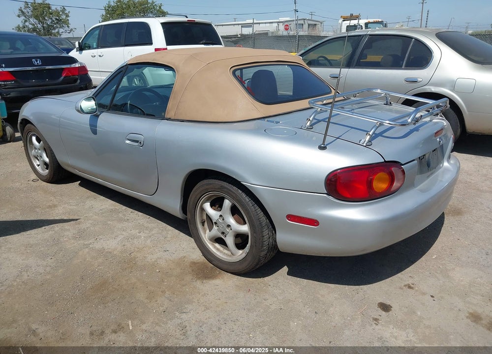 1999 MAZDA MX-5 MIATA LEATHER PKG/POPULAR EQUIPMENT PKG/SPORTS PKG/TOURING PKG VIN: JM1NB3539X0131393