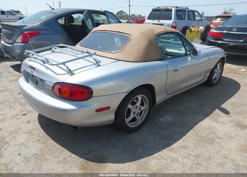 1999 MAZDA MX-5 MIATA LEATHER PKG/POPULAR EQUIPMENT PKG/SPORTS PKG/TOURING PKG VIN: JM1NB3539X0131393
