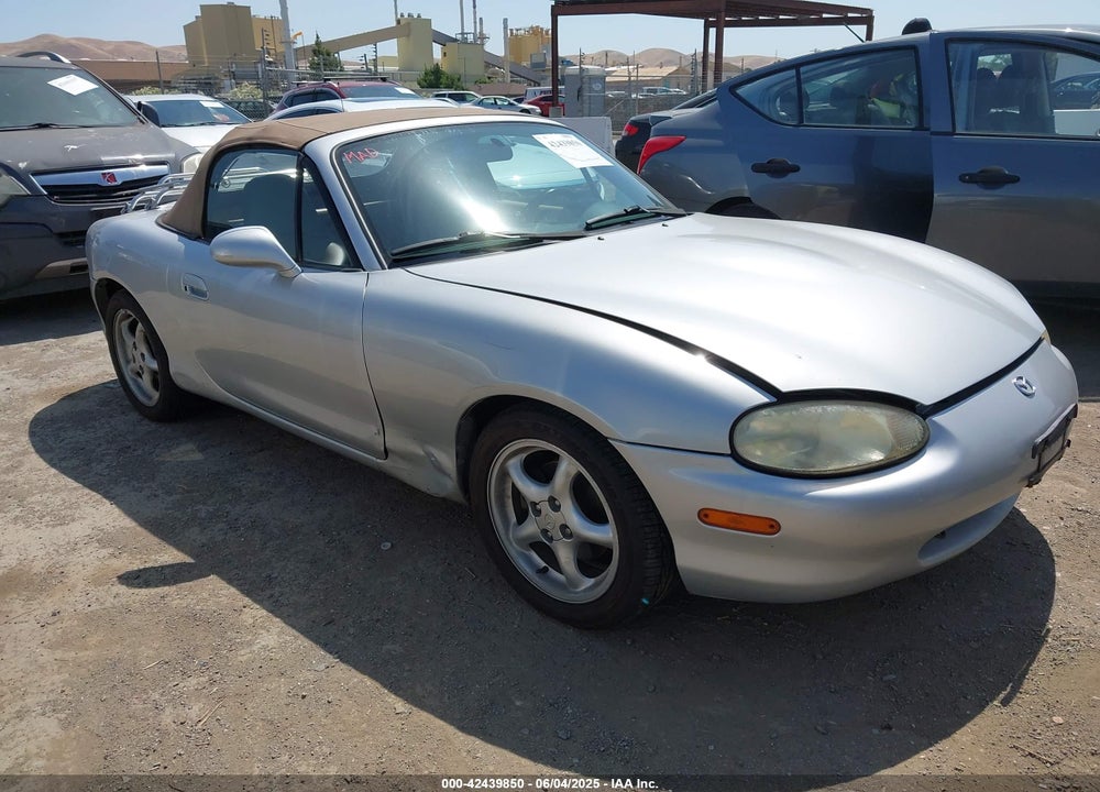 1999 MAZDA MX-5 MIATA LEATHER PKG/POPULAR EQUIPMENT PKG/SPORTS PKG/TOURING PKG VIN: JM1NB3539X0131393