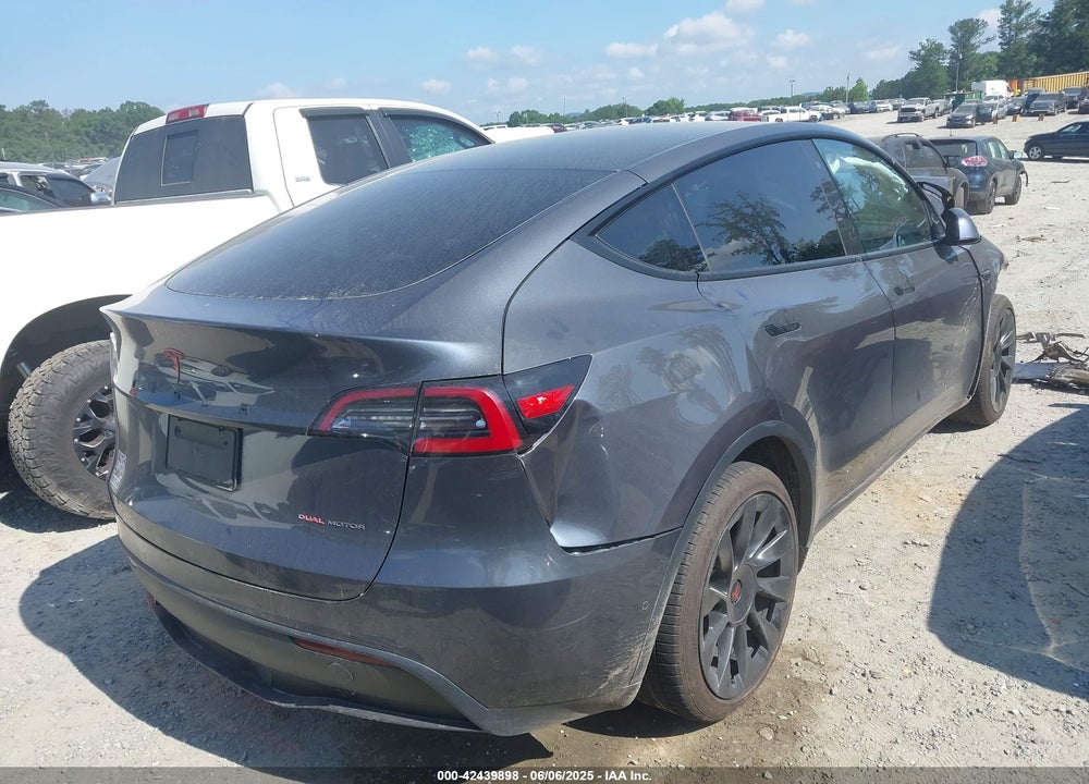 2020 TESLA MODEL Y VIN: 5YJYGDEE8LF008458