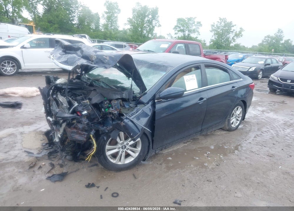 2012 HYUNDAI SONATA VIN: 5NPEB4AC5CH435670