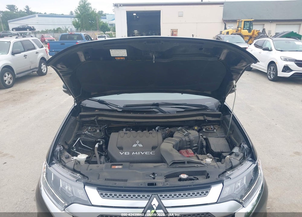 2019 MITSUBISHI OUTLANDER VIN: JA4JZ4AX4KZ037414