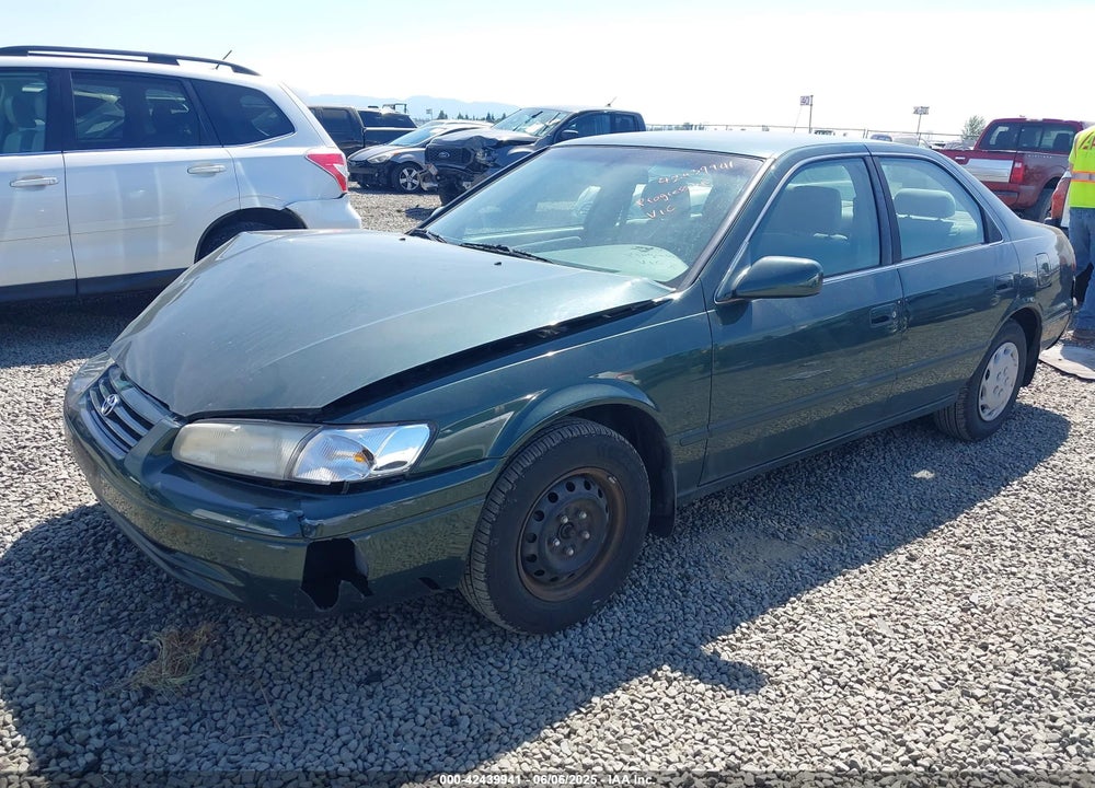 1999 TOYOTA CAMRY LE VIN: JT2BG28K8X0376440