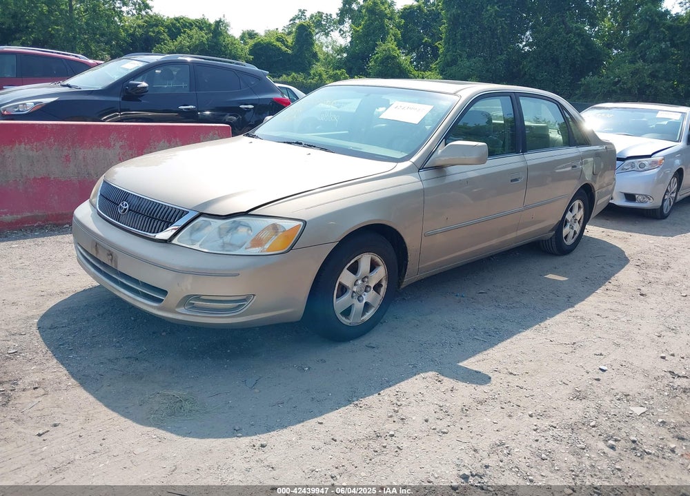 2001 TOYOTA AVALON XL VIN: 4T1BF28B51U145226
