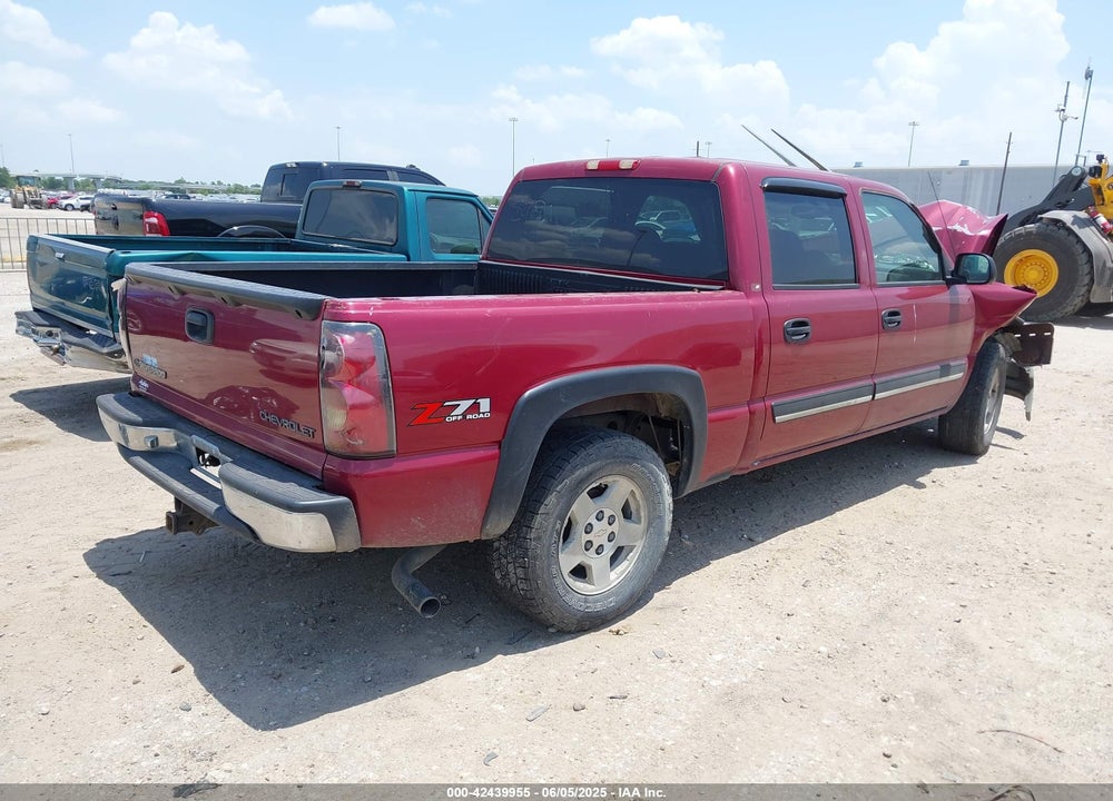 2005 CHEVROLET SILVERADO 1500 LS VIN: 2GCEK13T551143145