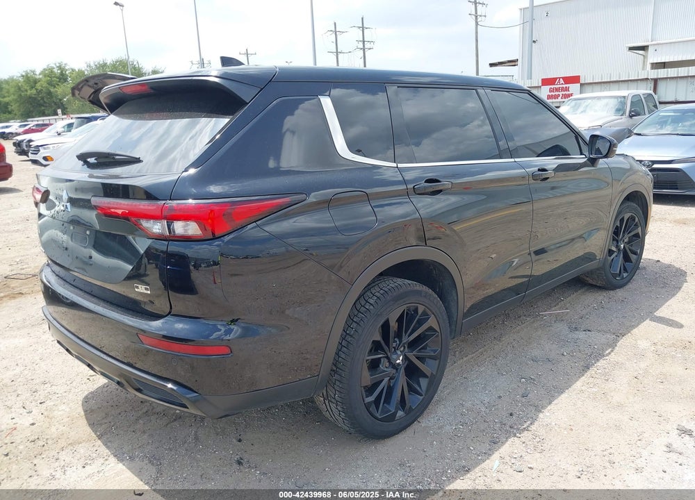 2024 MITSUBISHI OUTLANDER VIN: JA4J3VA8XRZ004752