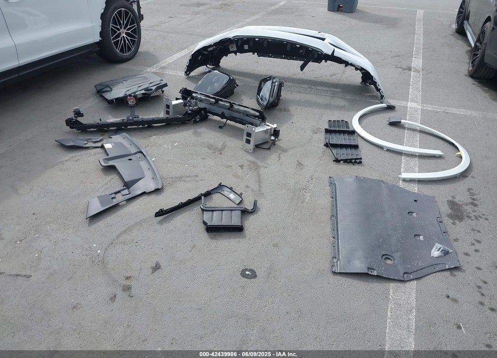 2024 PORSCHE CAYENNE VIN: WP1AA2AY6RDA14314