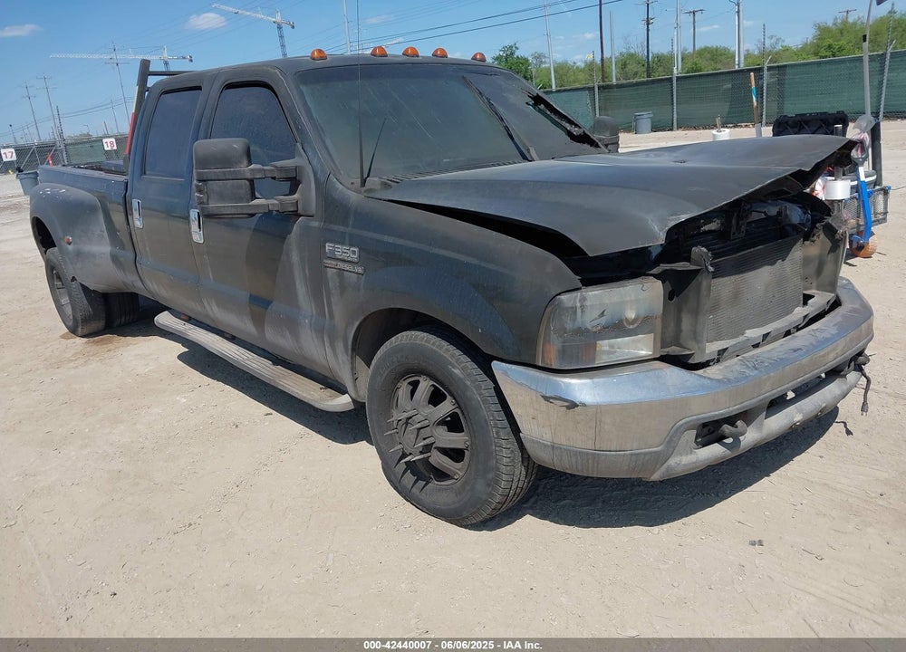 2000 FORD F-350 LARIAT/XL/XLT VIN: 1FTWW32F9YEA63186