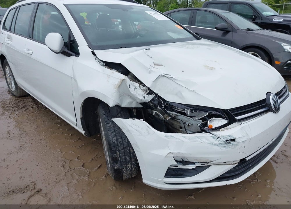 2018 VOLKSWAGEN GOLF SPORTWAGEN VIN: 3VWD17AU0JM759672