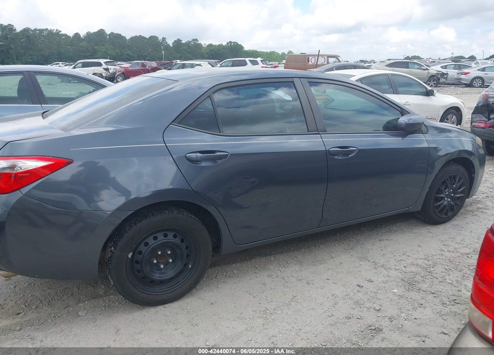 2015 TOYOTA COROLLA VIN: 5YFBURHE3FP184575