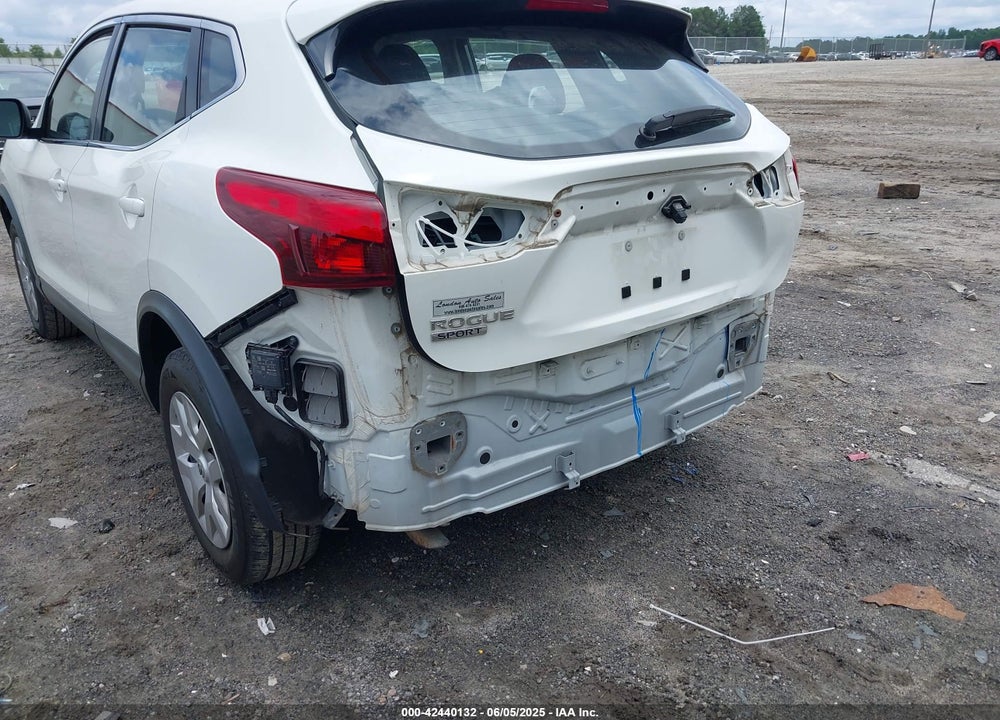 2019 NISSAN ROGUE SPORT VIN: JN1BJ1CP5KW239647