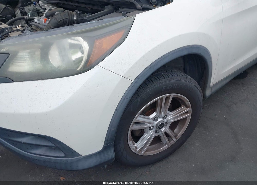 2014 HONDA CR-V LX VIN: 5J6RM3H3XEL038282