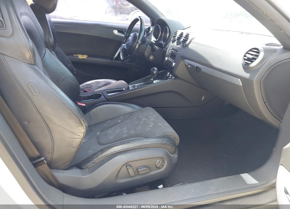 2008 AUDI TT VIN: TRUAF38J381003262