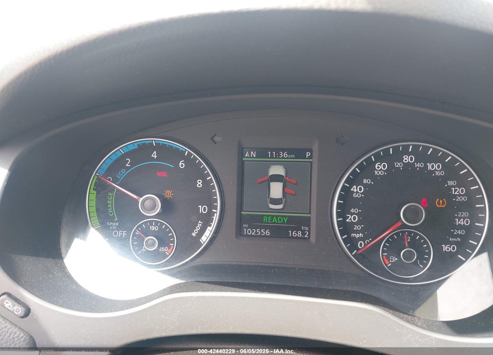 2014 VOLKSWAGEN JETTA HYBRID VIN: 3VW637AJ4EM230594