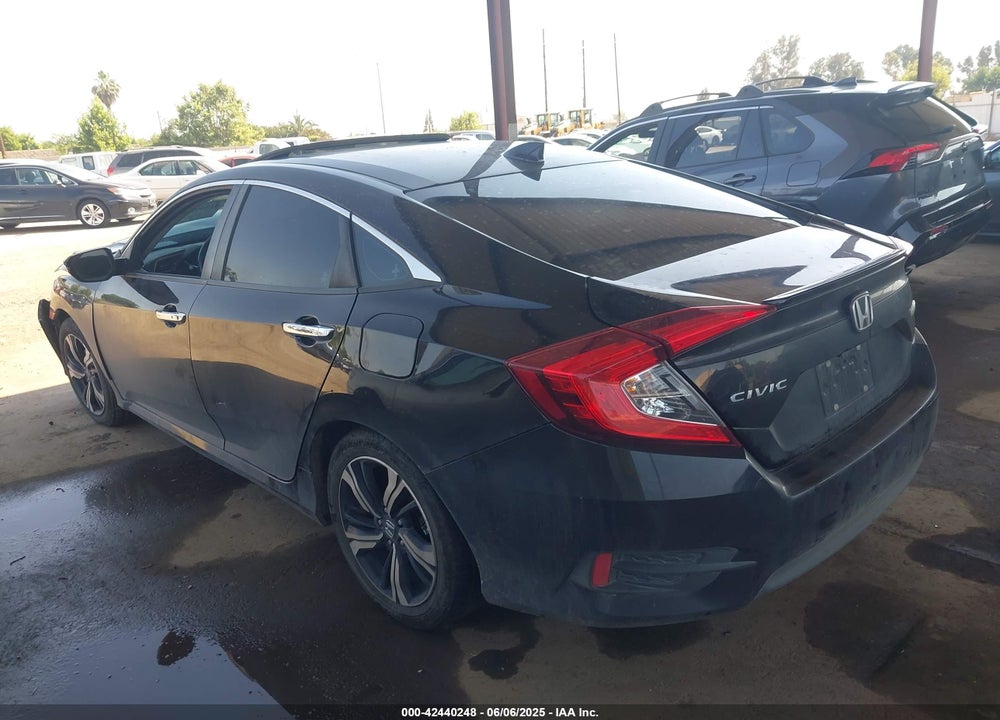2017 HONDA CIVIC TOURING VIN: 19XFC1F95HE213378