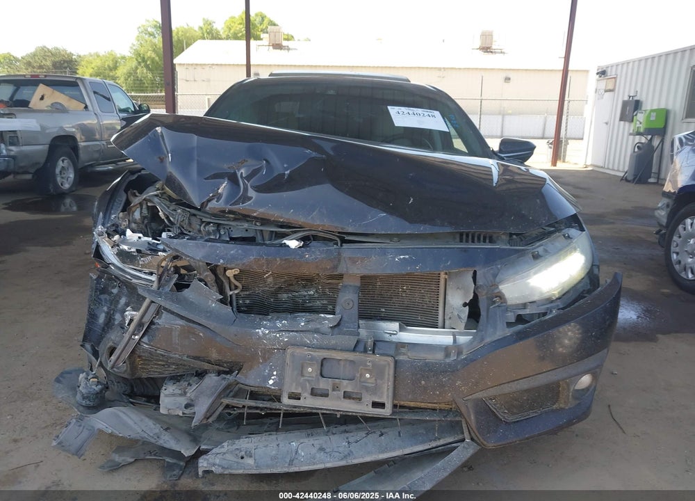 2017 HONDA CIVIC TOURING VIN: 19XFC1F95HE213378