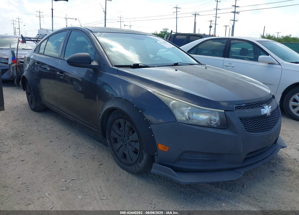 2014 CHEVROLET CRUZE LS MANUAL VIN: 1G1PB5SH1E7367053