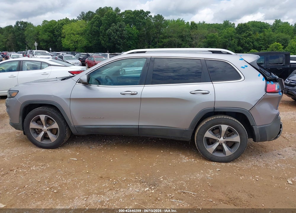 2019 JEEP CHEROKEE VIN: 1C4PJMDXXKD135279